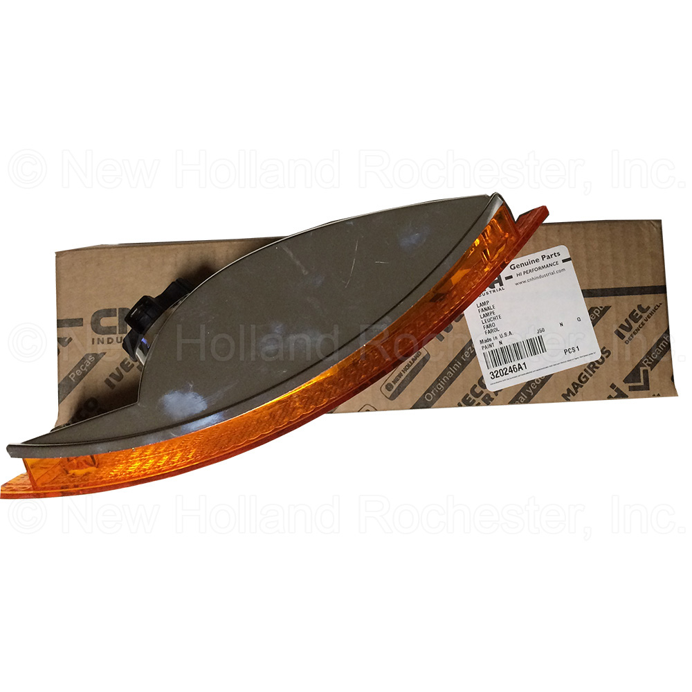 New Holland Lamp Part # 320246A1 - Image 3