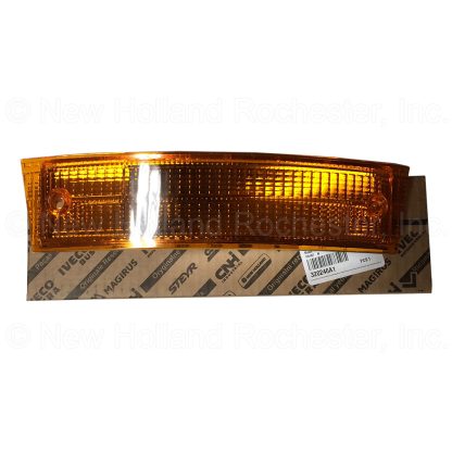 New Holland Lamp Part # 320246A1