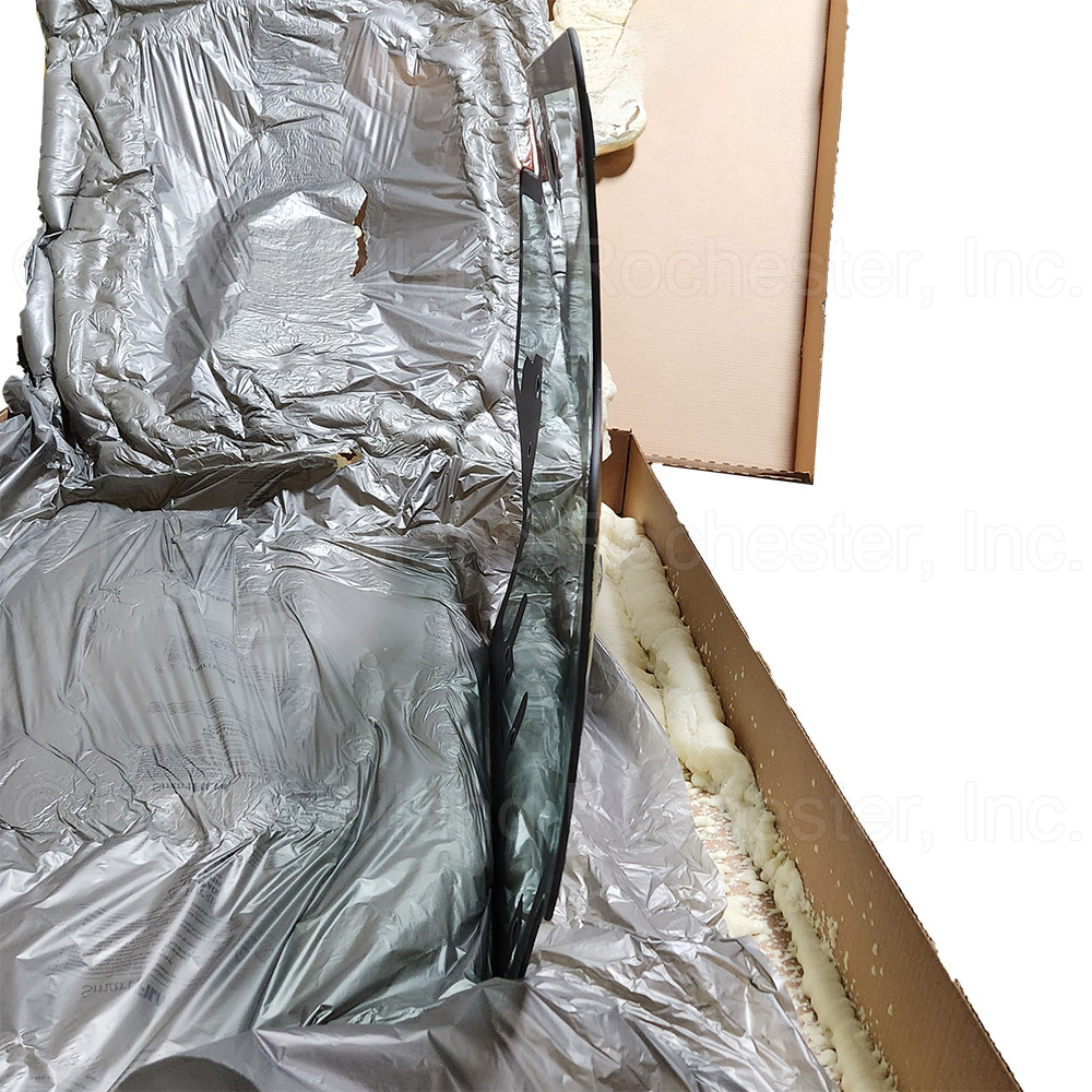 New Holland Glass Part # 47405930 - Image 5