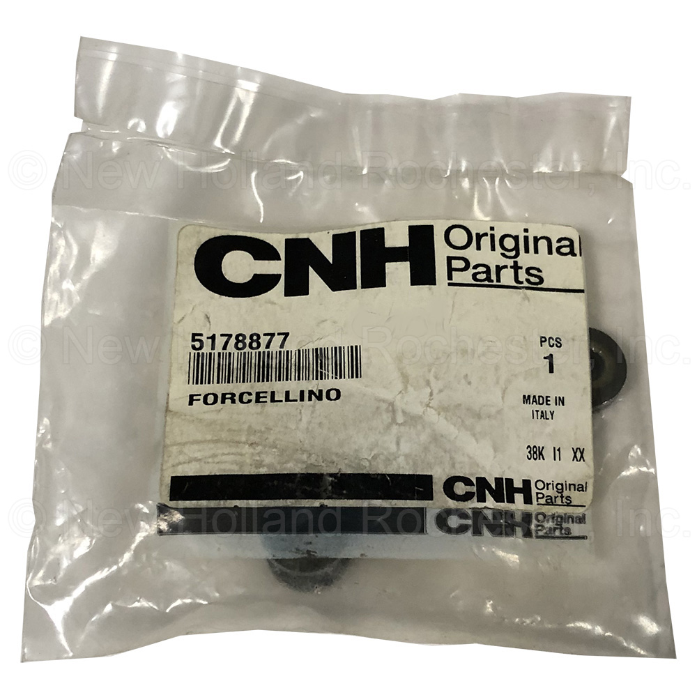 New Holland Clevis Part # 5178877 - Image 3