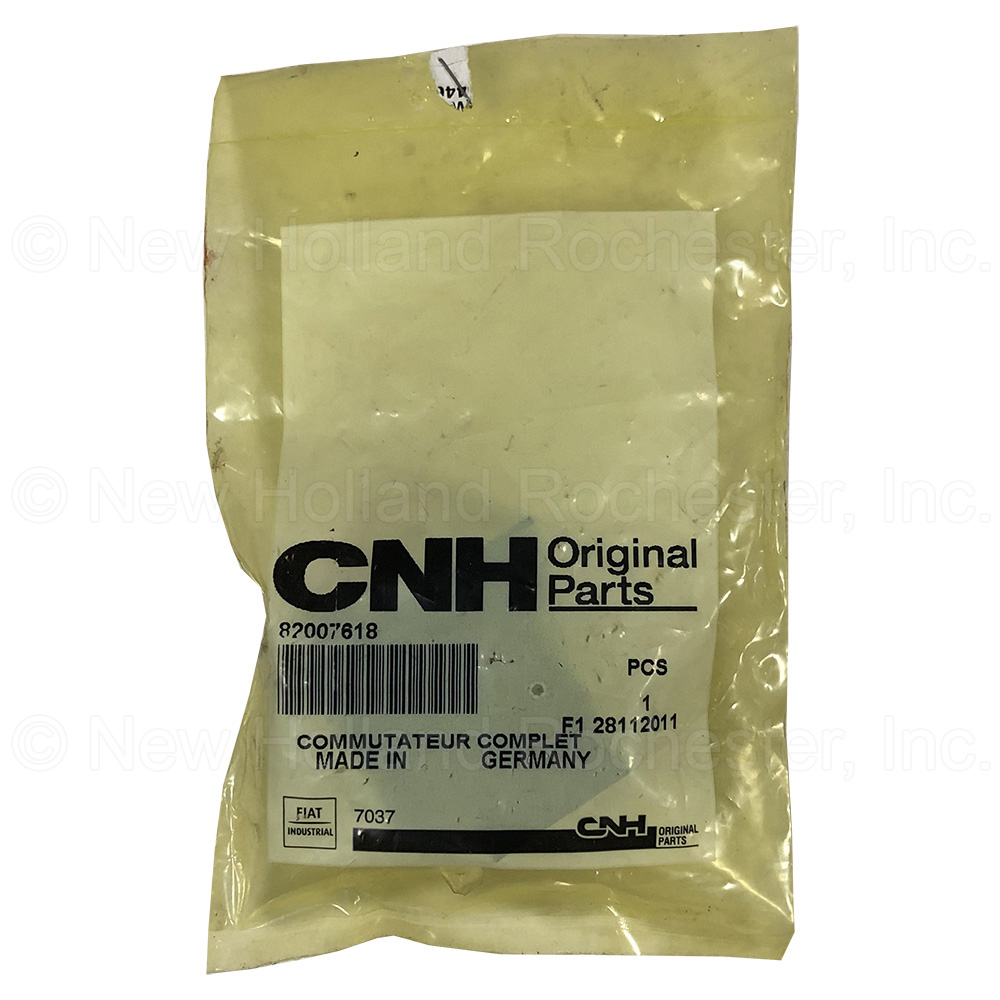 New Holland Switch Part # 82007618 - Image 3