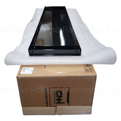 New Holland Cover Part # 84073622