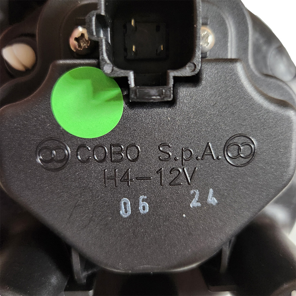 New Holland LH Headlamp Part # 84156845 - Image 4