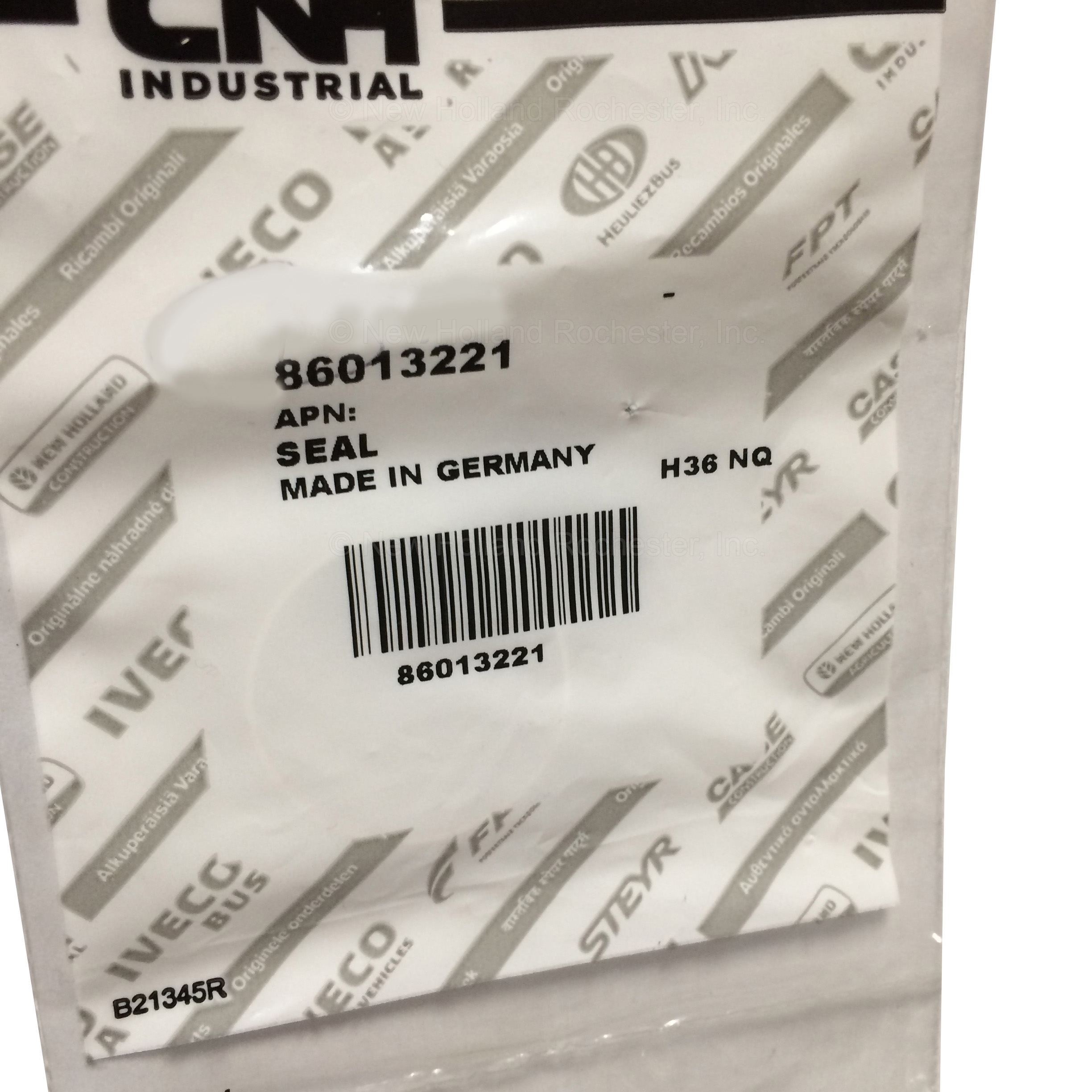 New Holland Seal Part # 86013221 - Image 2