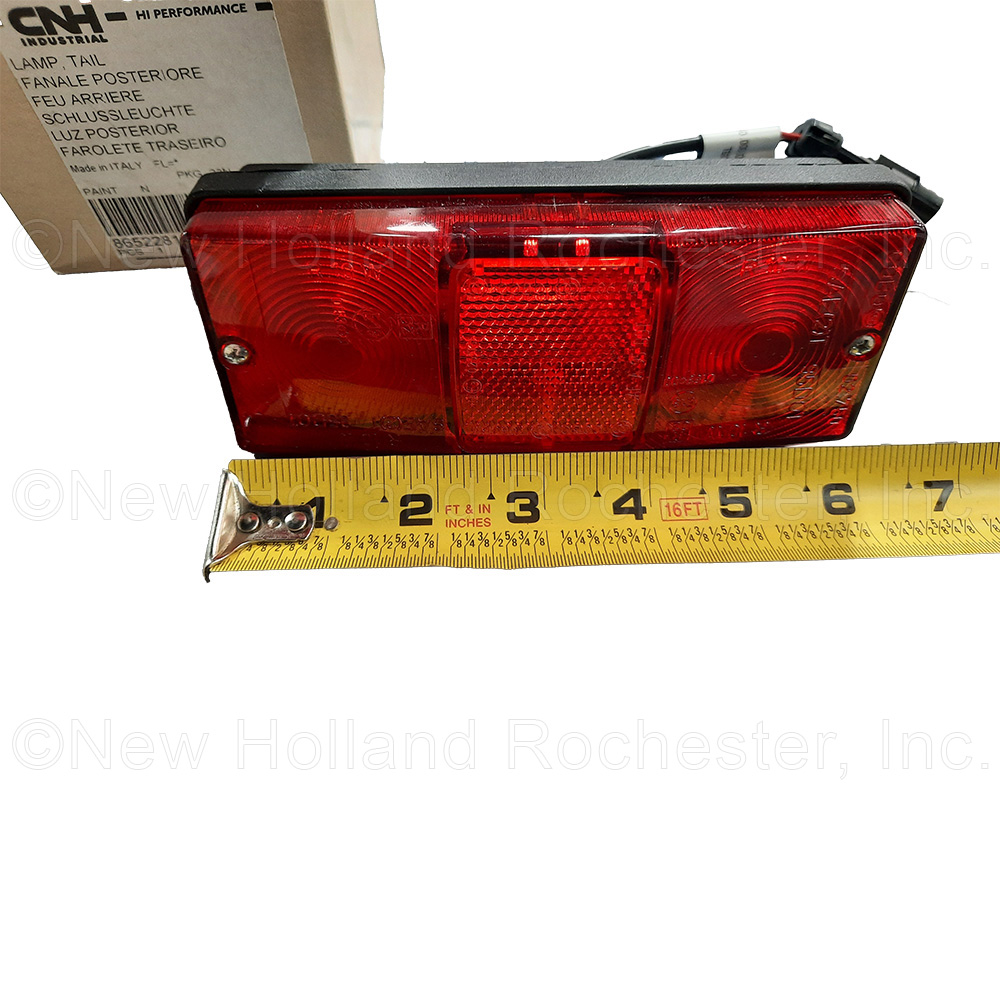 New Holland Tail Lamp Part # 86522815 - Image 2