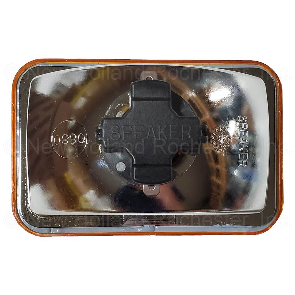 New Holland Lamp Part # 9841566 - Image 3