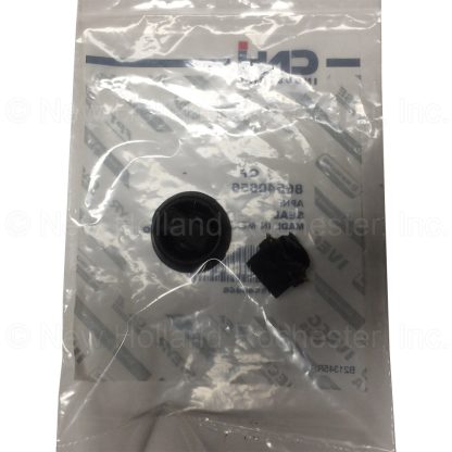 New Holland Socket / Seal Part # 86540856