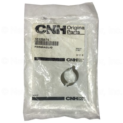 New Holland Clamp 15mm D Part # 10125674