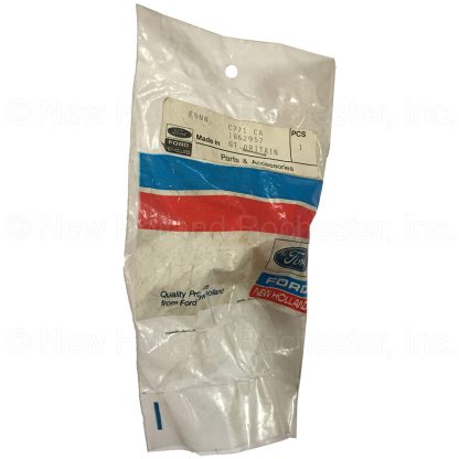 New Holland Handle Part # E9NNC771CA