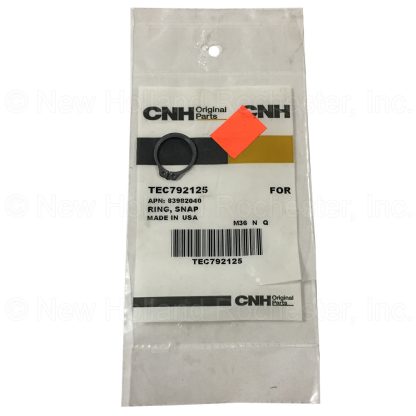 New Holland Snap Ring Part # TEC792125