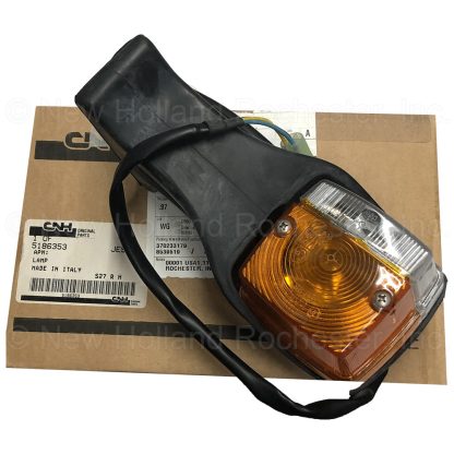 New Holland Lamp Part # 5186353