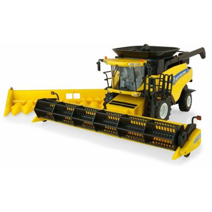 New Holland / Ertl CR8090 Toy Combine 1/32 Scale Part # ERT13830