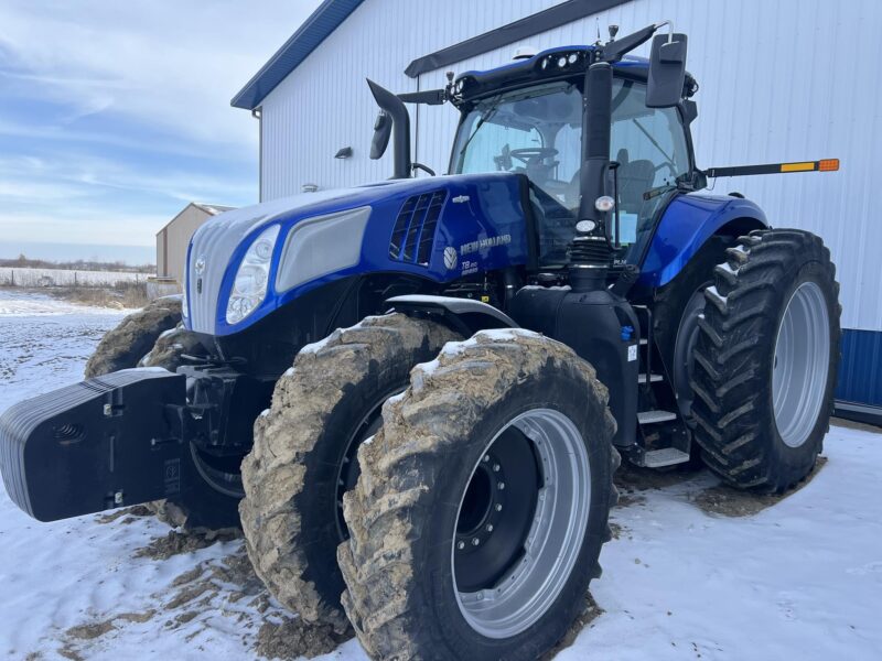 MY23 NH T8.410 CVT