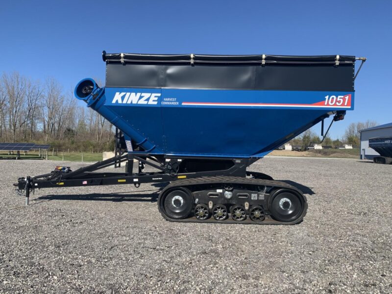 MY24 Kinze 1051 Cart